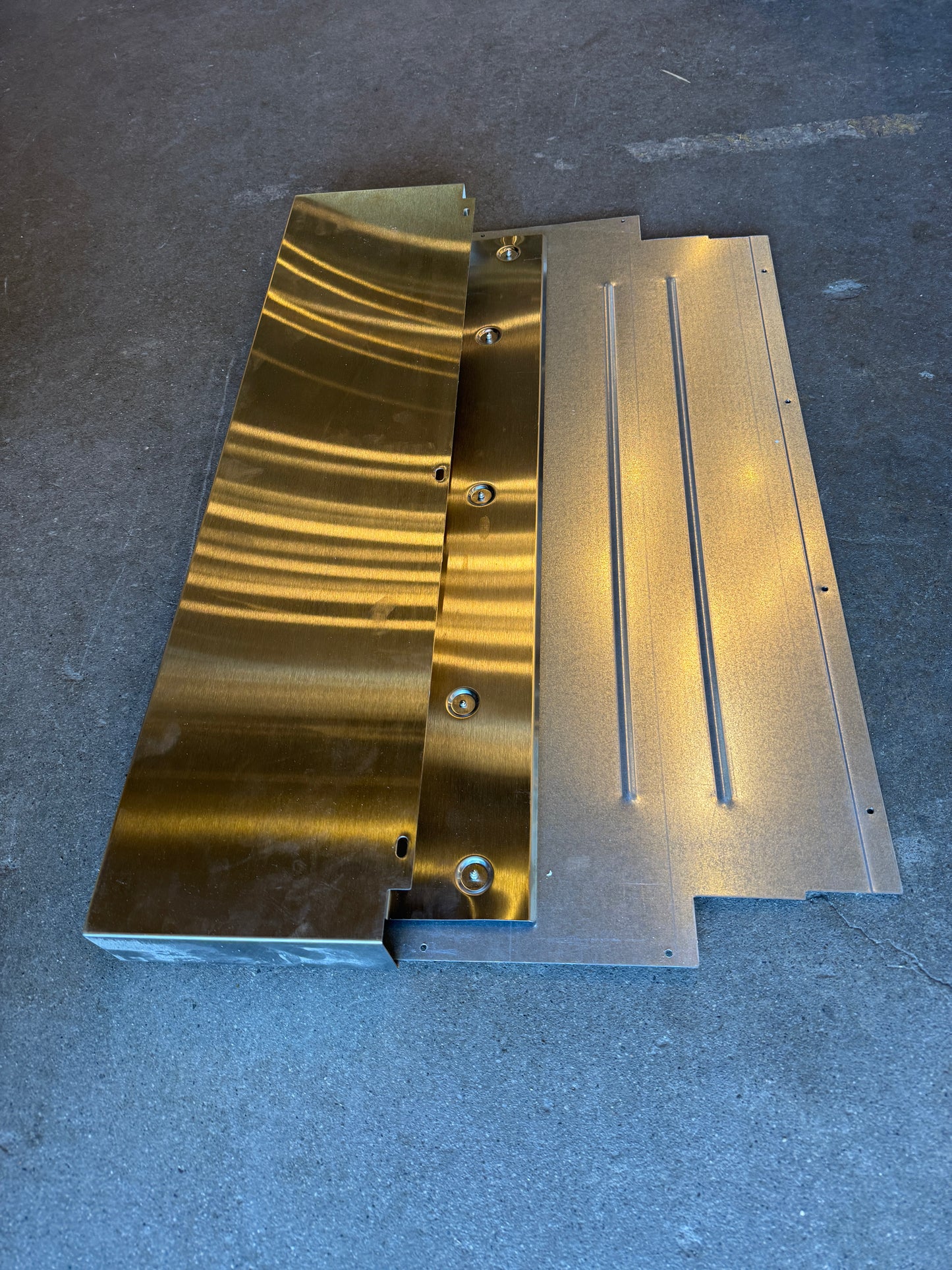 Thermador 7" High Backguard for 30" Pro Harmony Ranges Model: PA30WLBH