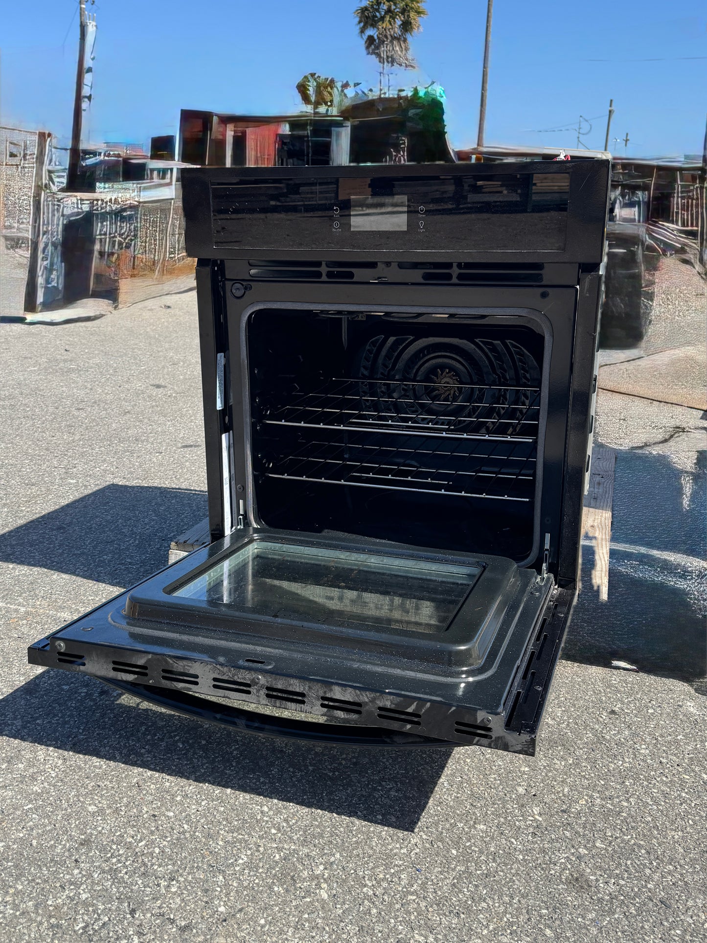Frigidaire 27" Single Electric Wall Oven With Fan Convection
