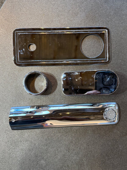 Graff Sento Single Handle Wall-Mount Bathroom Faucet