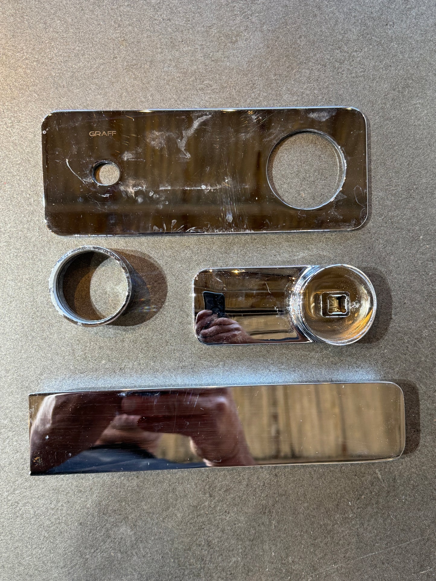 Graff Sento Single Handle Wall-Mount Bathroom Faucet