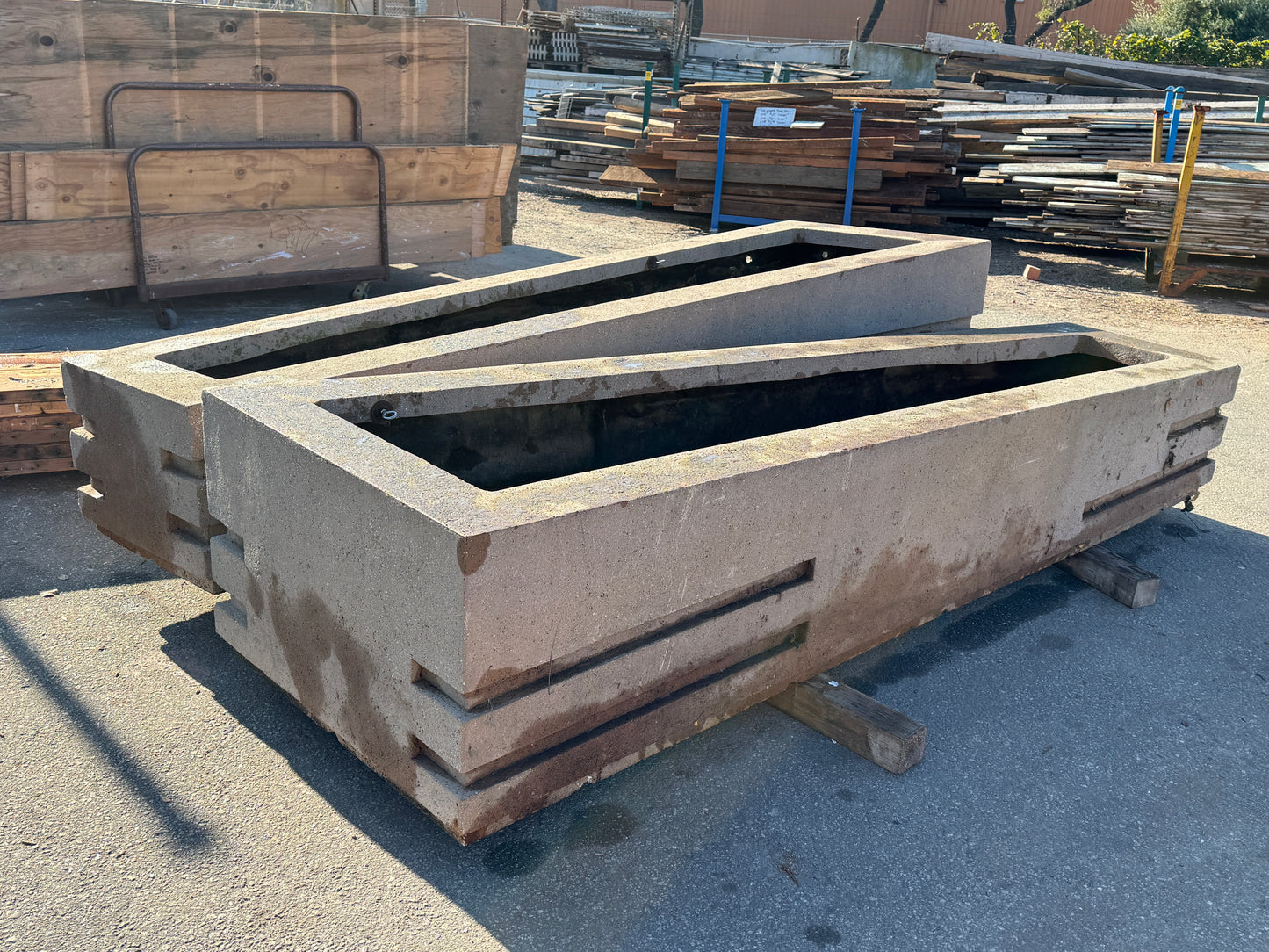 Large Tournesol Siteworks Wilshire Planters Rectangle & Square Landscape