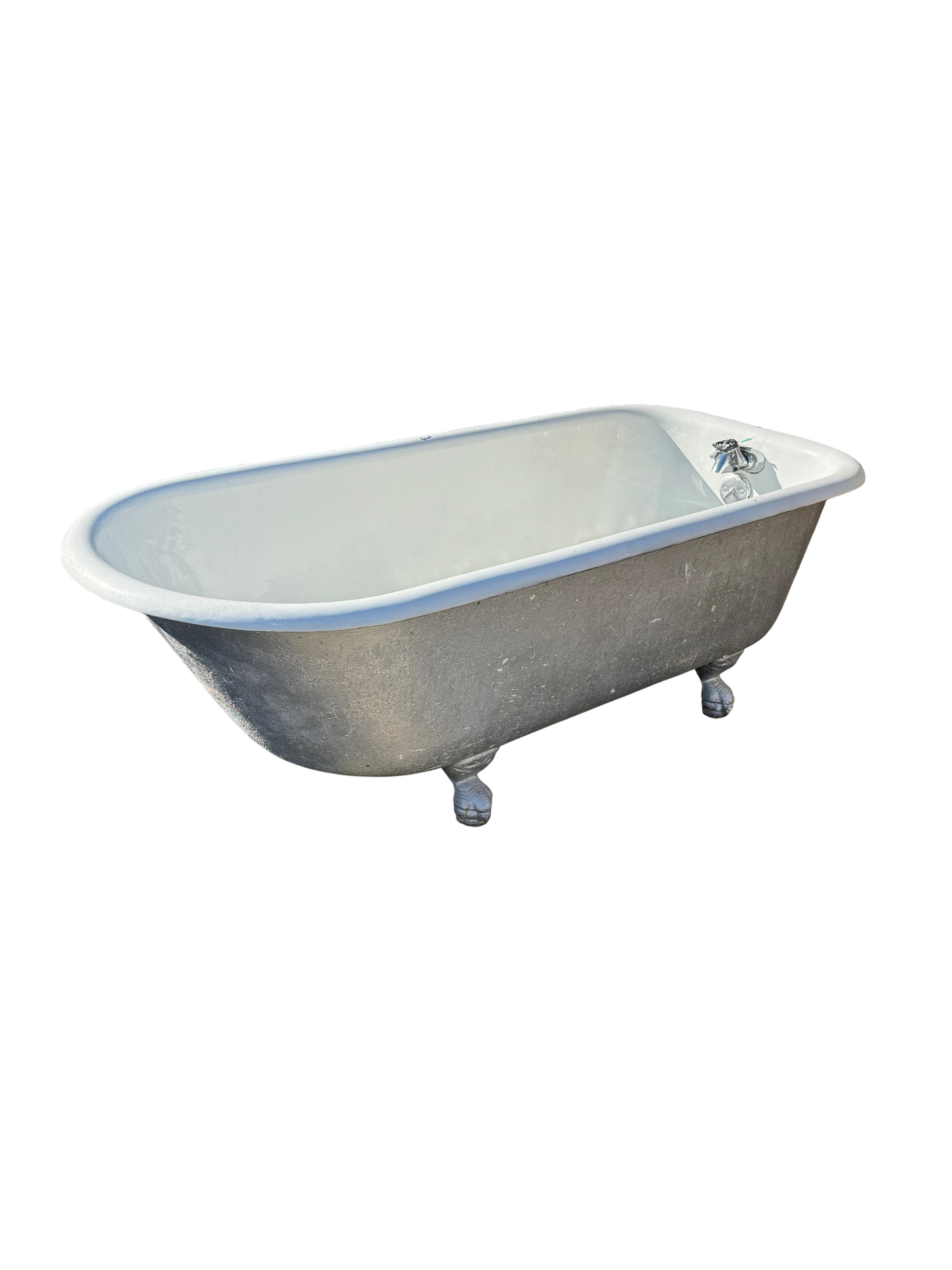 Vintage Victorian Clawfoot Bathtub