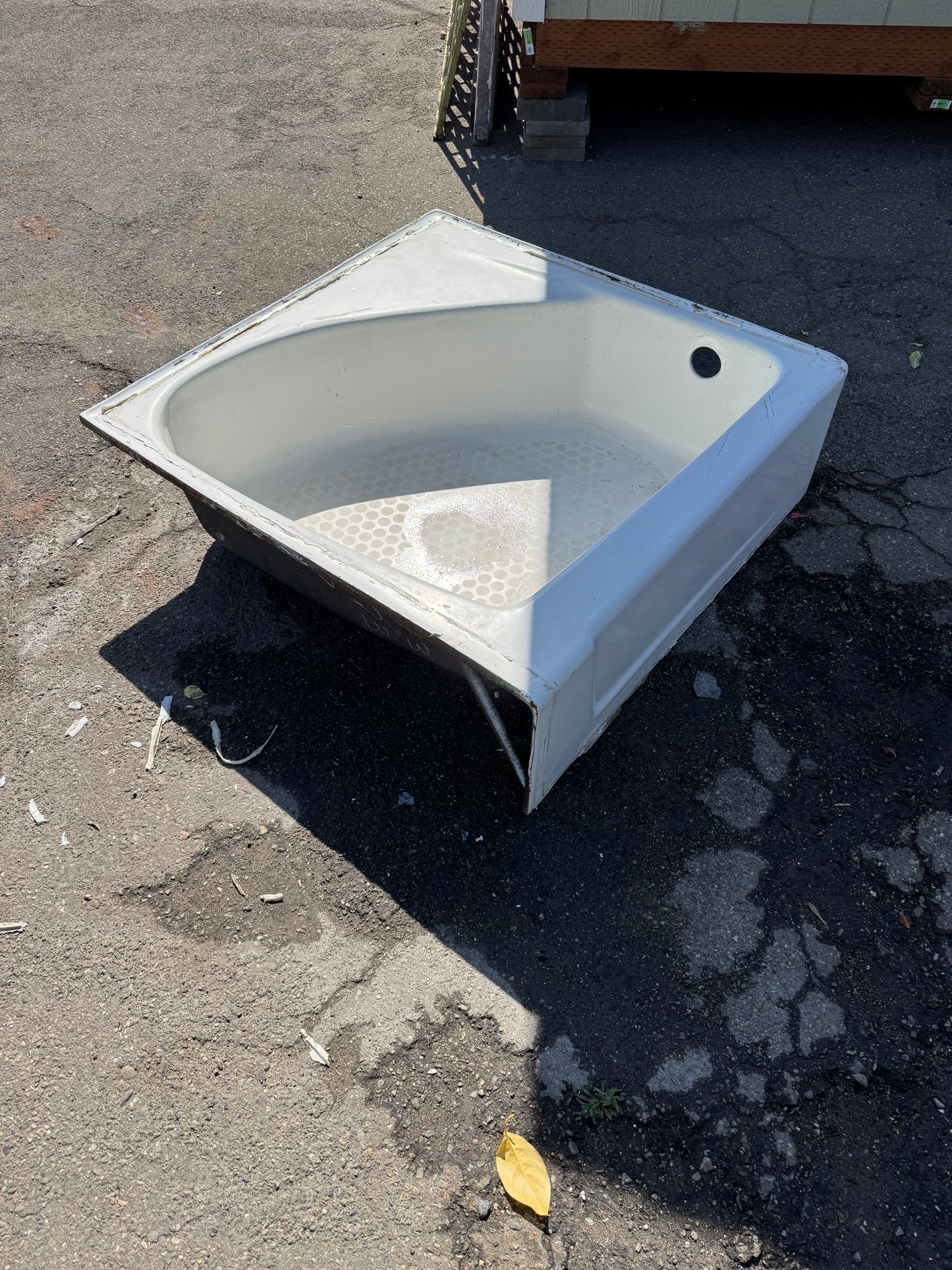 Vintage Cast Iron Cinderella Bathtub