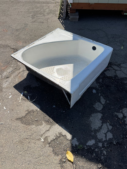 Vintage Cast Iron Cinderella Bathtub