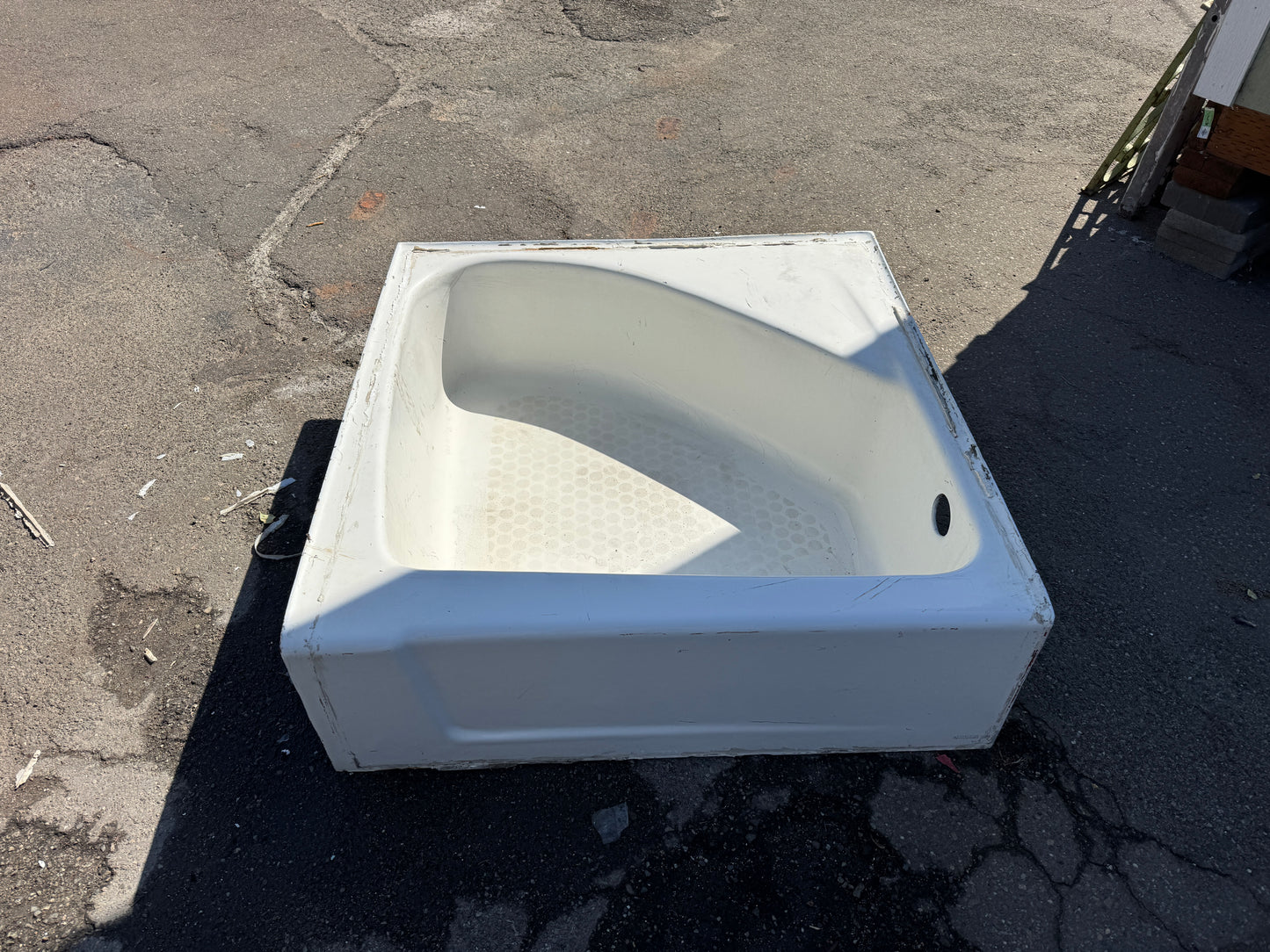 Vintage Cast Iron Cinderella Bathtub