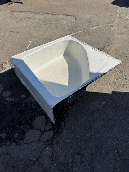Vintage Cast Iron Cinderella Bathtub