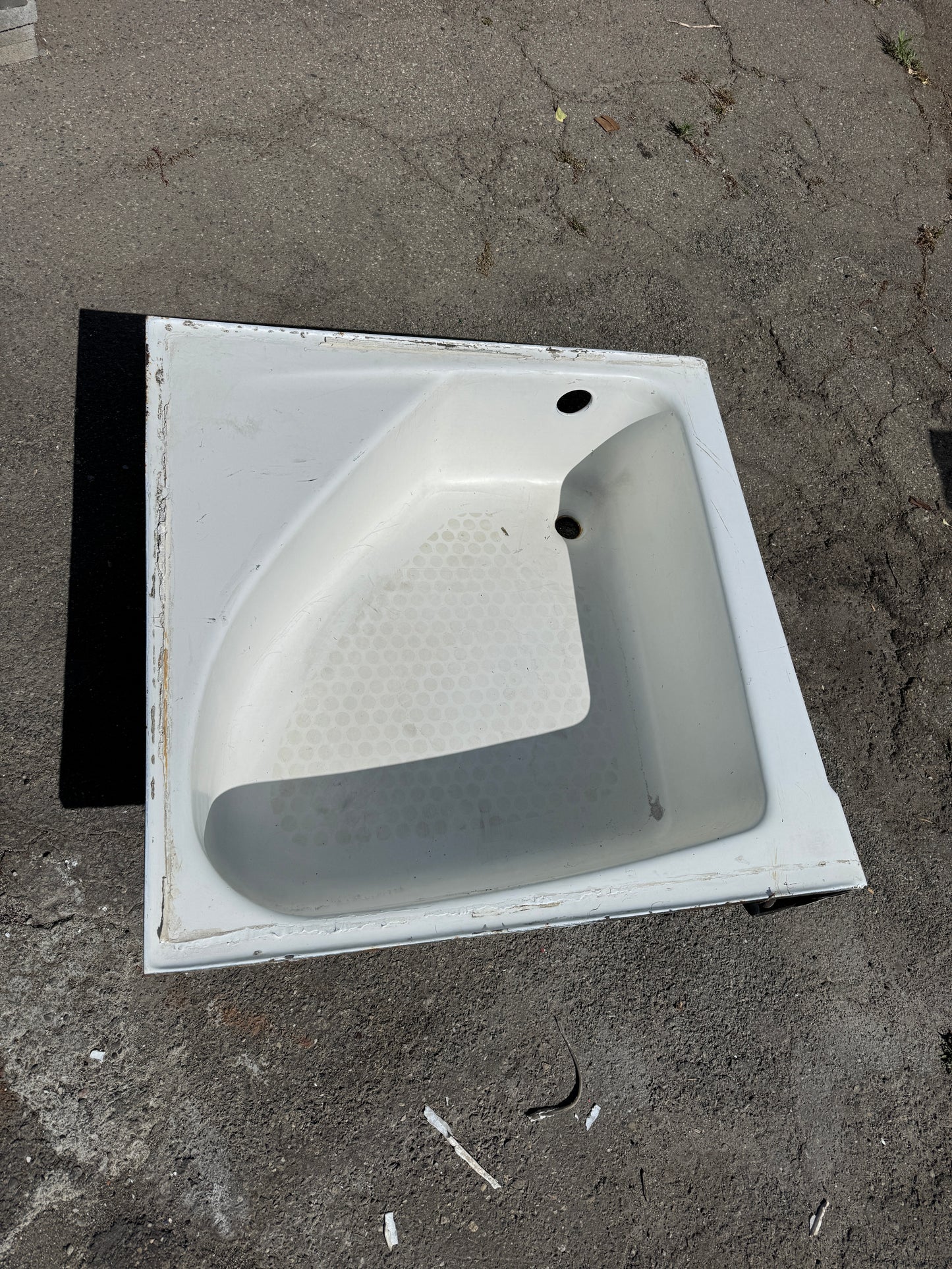 Vintage Cast Iron Cinderella Bathtub