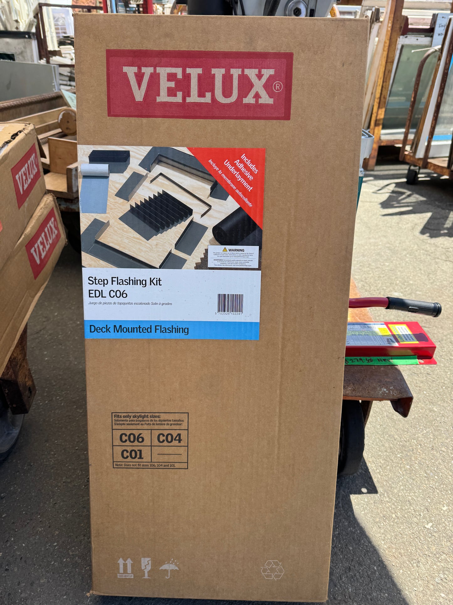 New Velux Deck Mount Solar Powered Venting Skylight VSS CO4
