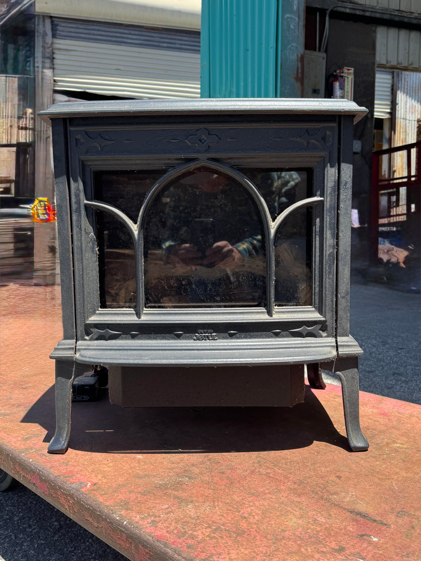 Jotul Vented Freestanding Gas Fireplace