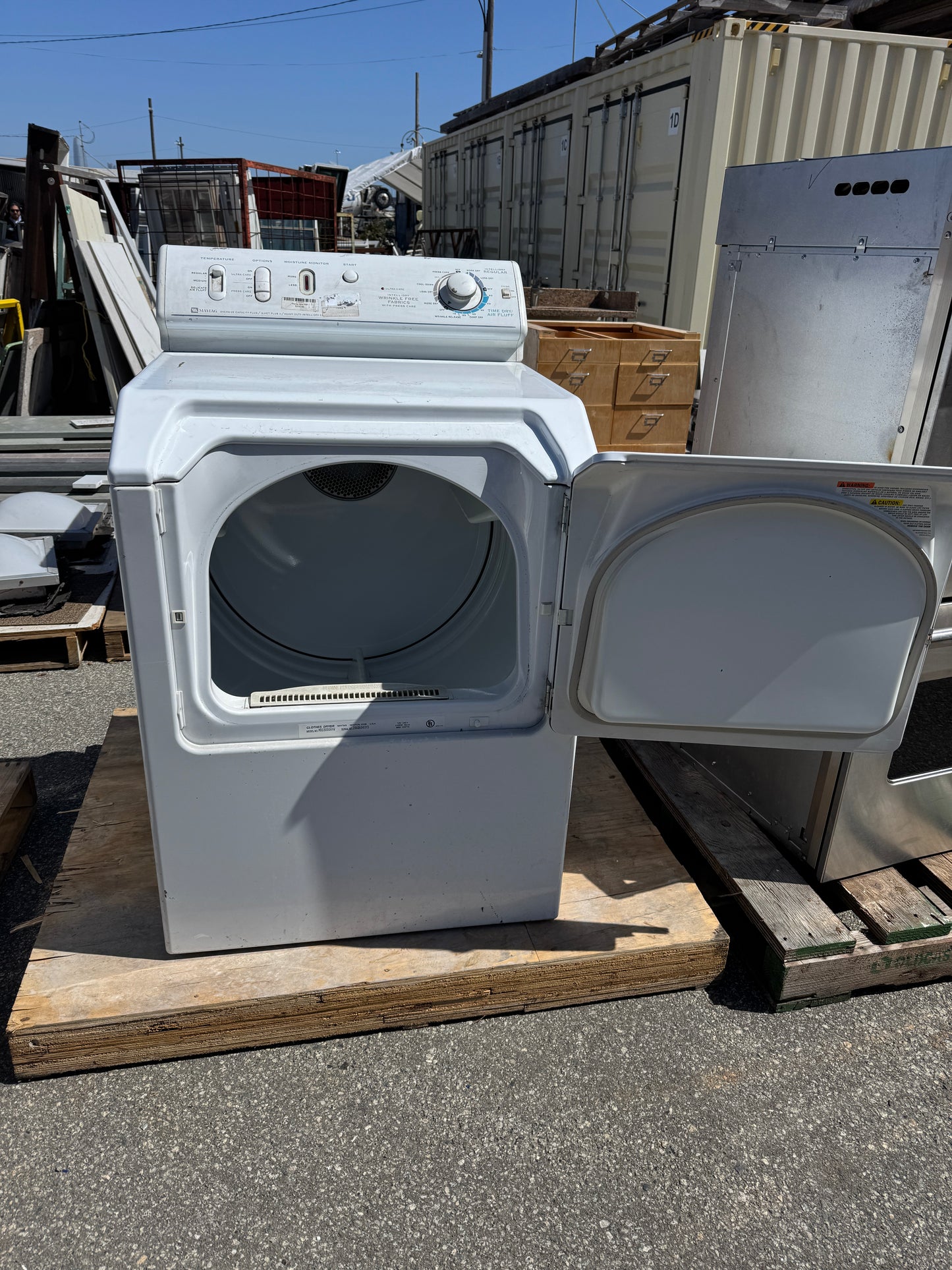 Maytag Electric Dryer (Kat)