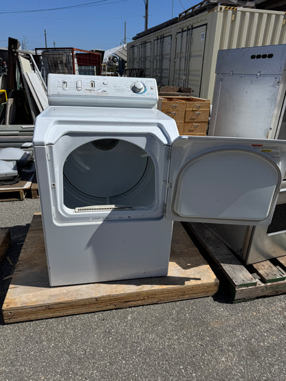 Maytag Electric Dryer (Kat)