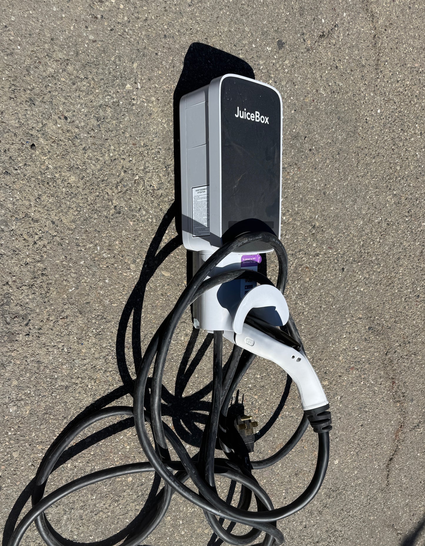 Enel X JuiceBox 40 Electric Vehicle Charging Station EV Home Charger