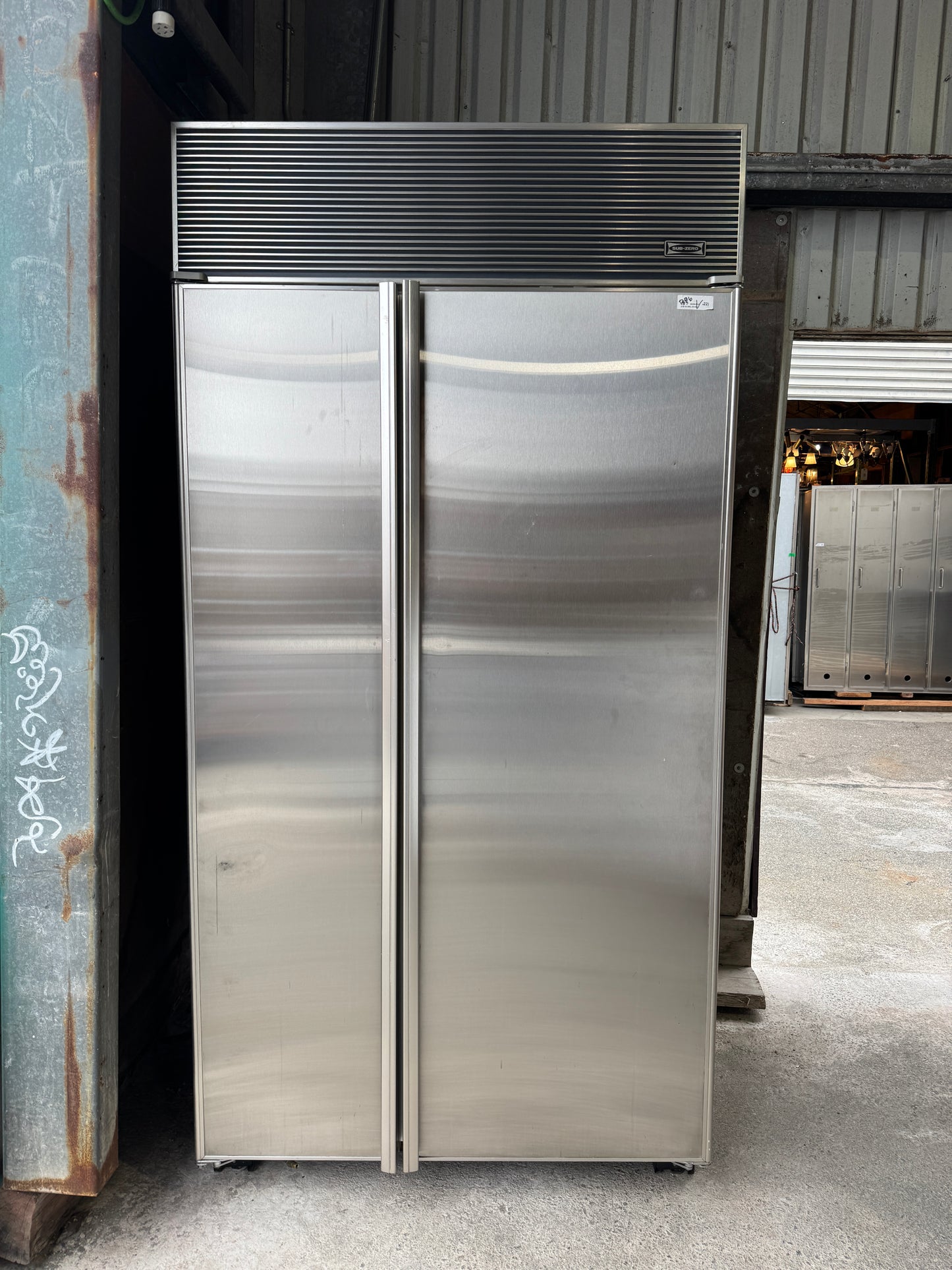 Sub-Zero 642 Stainless Steel Refrigerator
