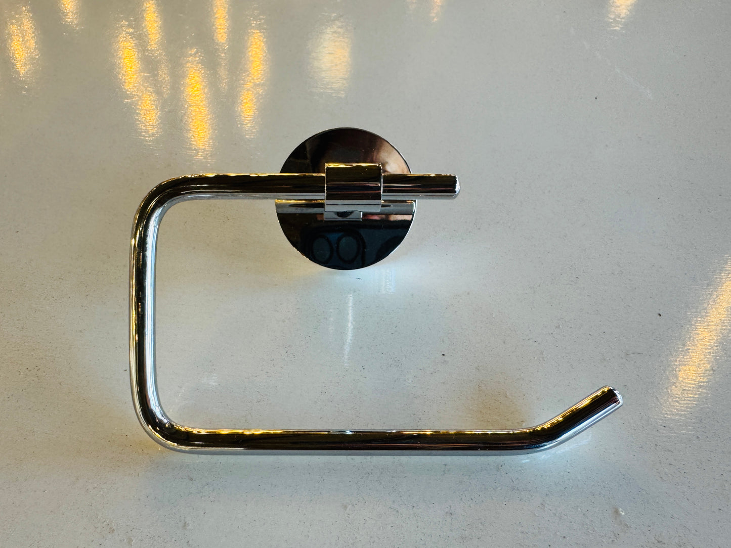 Grohe Essentials Chrome Single Post Toilet Paper Holder