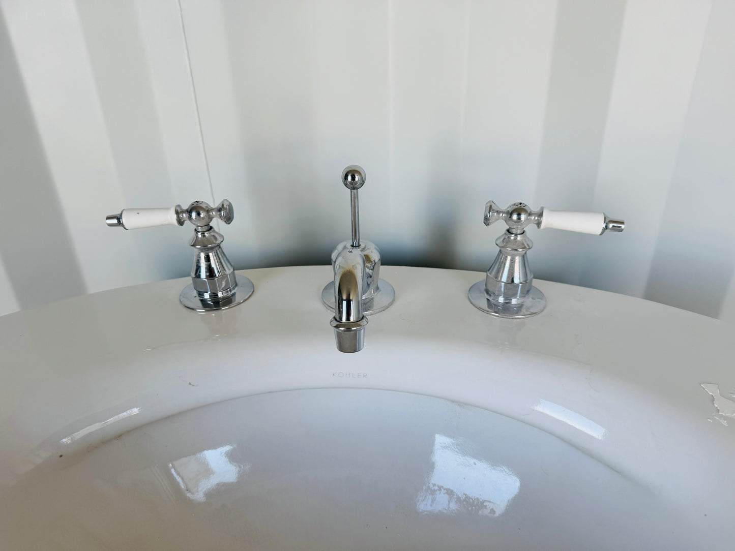 Kohler Oval Pedestal Sink + Faucet