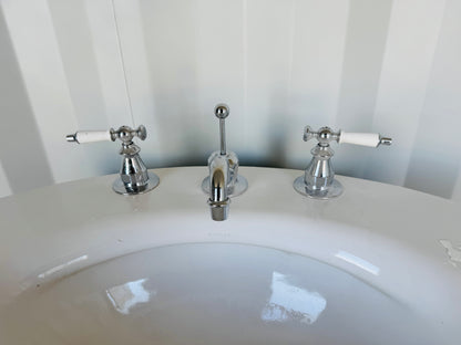 Kohler Oval Pedestal Sink + Faucet